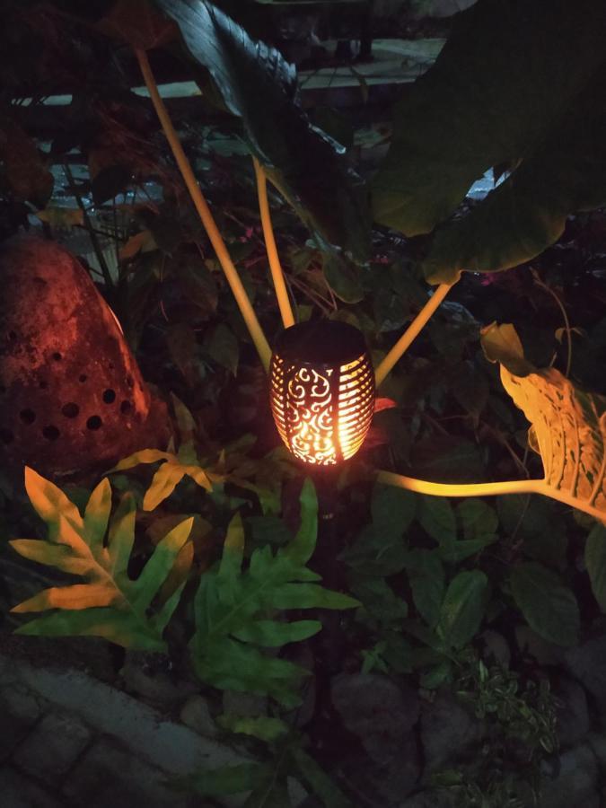 Bata Merah Homestay Banyuwangi  Eksteriør bilde